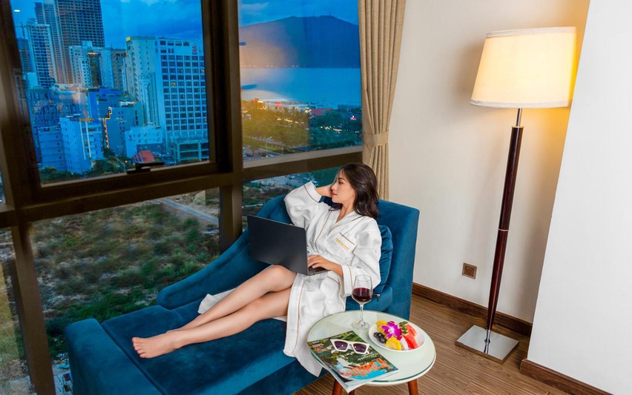 Pavilion Hotel Da Nang Dış mekan fotoğraf