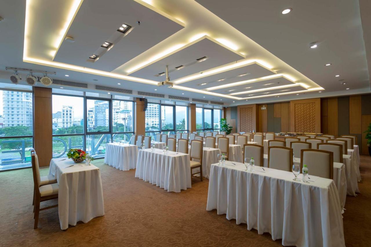 Pavilion Hotel Da Nang Dış mekan fotoğraf